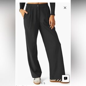 Status Trousers
Beyond Yoga NEW